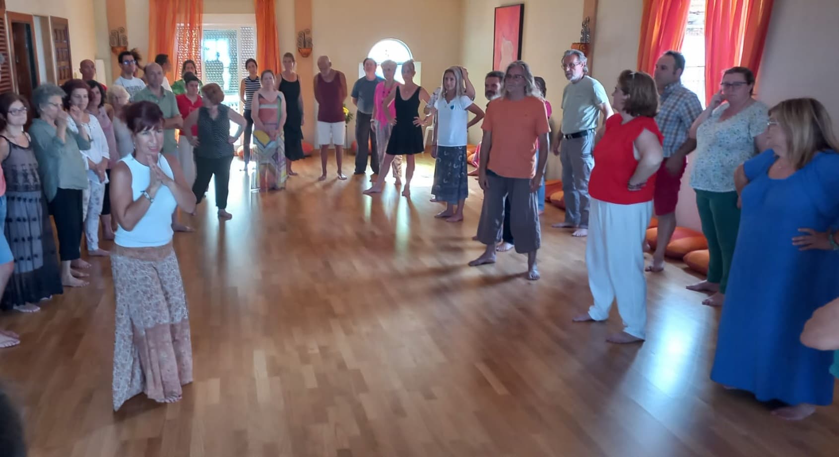 Biodanza: El Arte de Vivir en Movimiento - Una Revolución del Bienestar en España