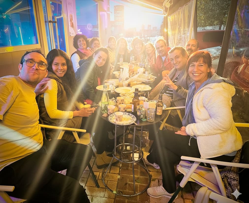 Cómo trabajar con IAs de Generación de Imagen, CostaCx