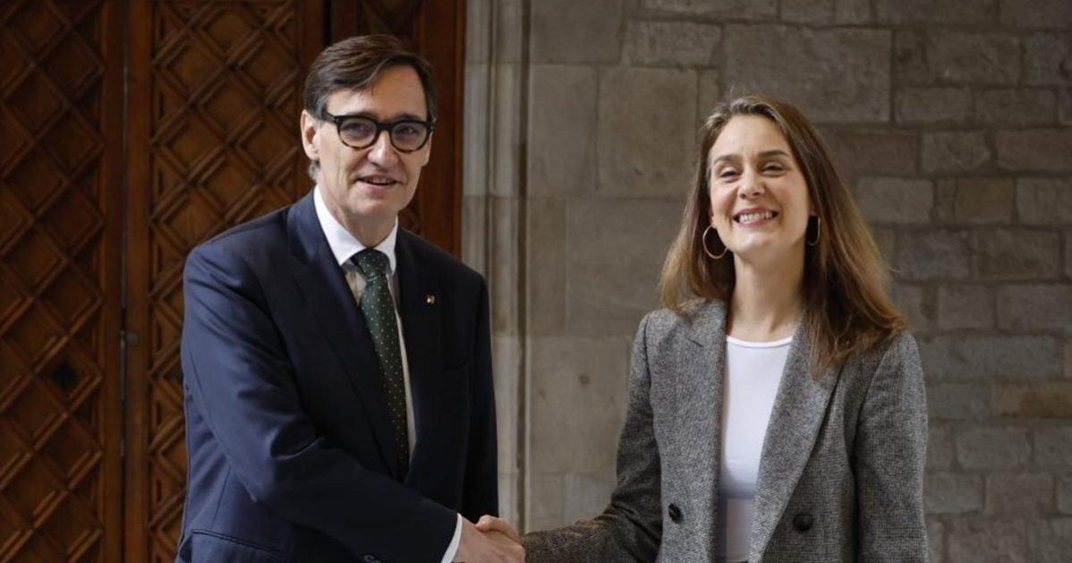 El Govern y los Comuns pactan la creación de un fondo para desarrollar una IA pública y ética, CostaCx