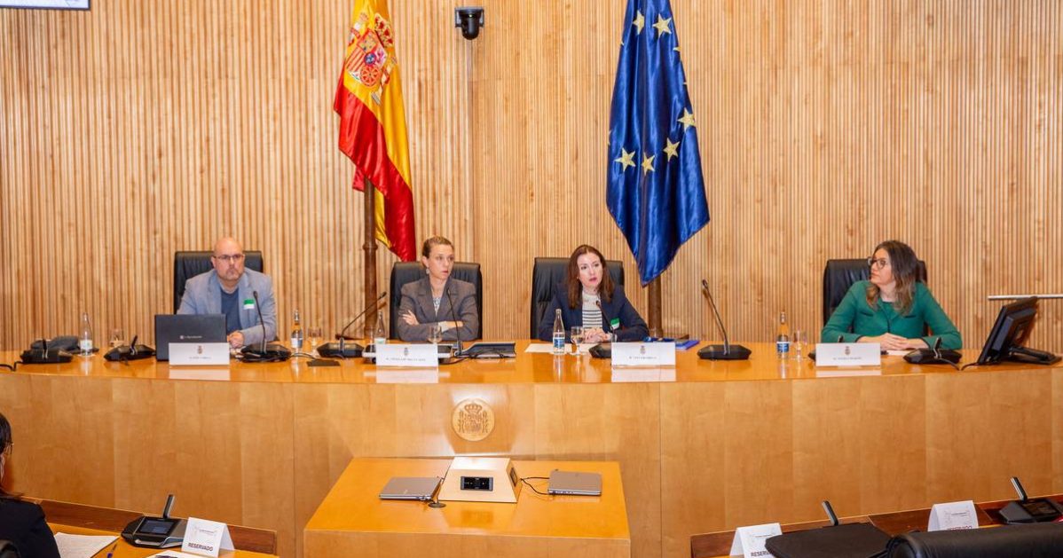 Impacto de la IA en los derechos laborales de las mujeres, CostaCx