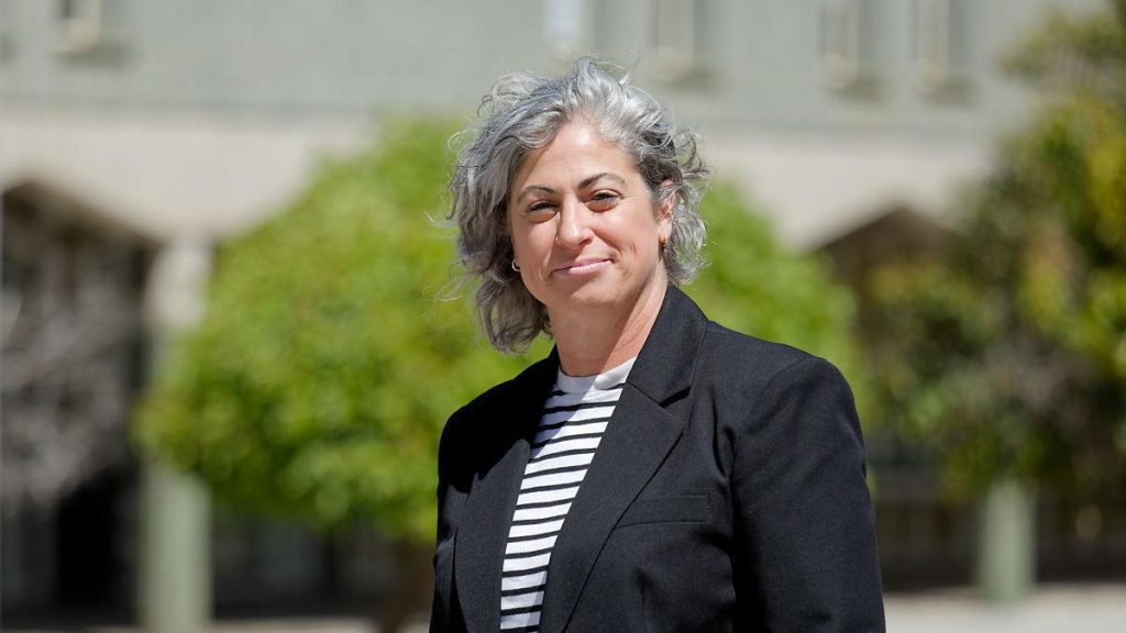 Cristina Aranda, consultora de IA: «A los modelos de inteligencia artificial les falta calle y les sobran muchos sesgos»