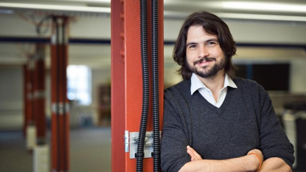 Google DeepMind ha contratado a un filósofo que trabajará con sus ingenieros: ¿Para qué lo necesita?